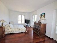 St-Tropez TissoT Immobilier : Villa individuelle 8.0 pièces