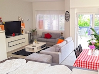 Savigny -             Doppeleinfamilienhaus 6.0 Zimmer