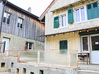 Stadthaus 12.0 Zimmer Montricher