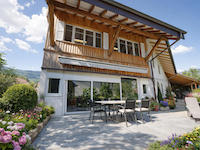 Onnens VD -             Stadthaus 5.5 Zimmer
