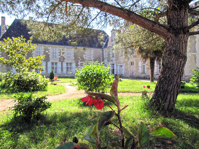 Lencloître - Schloss - Immobilienverkauf - Frankreich