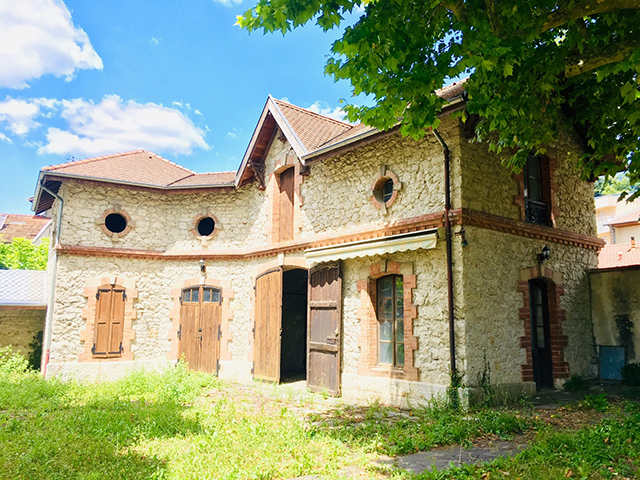 Bien immobilier - Vinay - Château 16.0 pièces