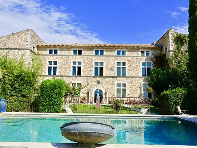 Cornillon-Confoux - Château 15.0 Zimmer - Lux-Homes Schlösser Ländereien Immobilien Prestige Charme Luxus TissoT