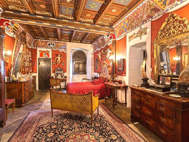 Saluzzo TissoT Realestate : Château 12.0 rooms