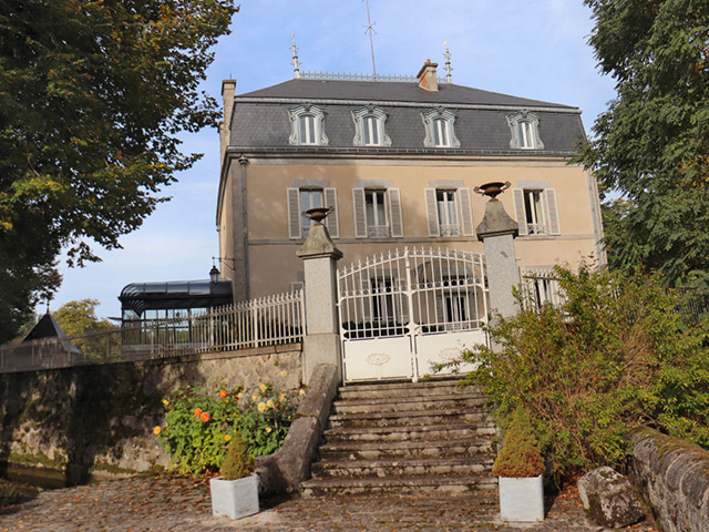 real estate - Aubusson - Château 10.0 rooms