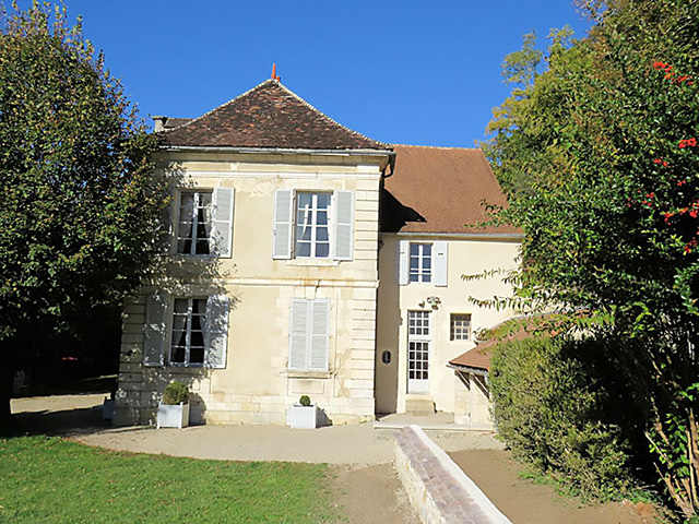 Mailly-le-Château - Château 14.0 pièces