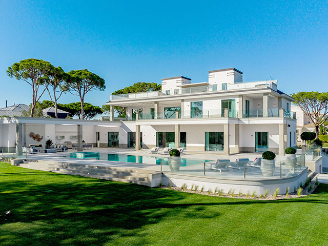 Almancil - Villa - Resort country club golf  - Luxury Real Estate TissoT