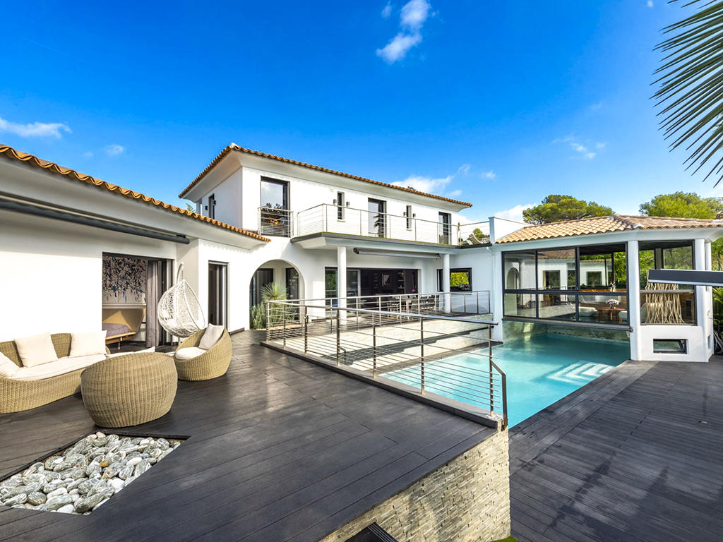 Saint-Raphaël -  Villa - Immobilien Verkauf Kaufen Mieten Verkaufen Häuser Wohnungen Wohnhäuser TissoT 
