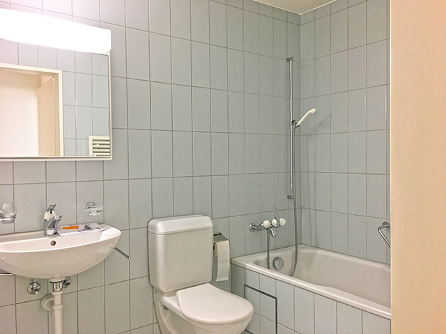 real estate - Oberwil - Appartement 3.5 rooms