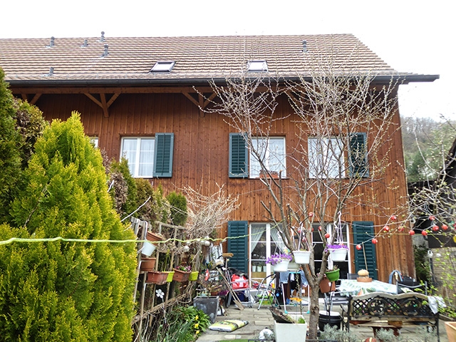 Weiach -Reihen-Mittelhaus 7.5 locali - acquisizione di proprietà