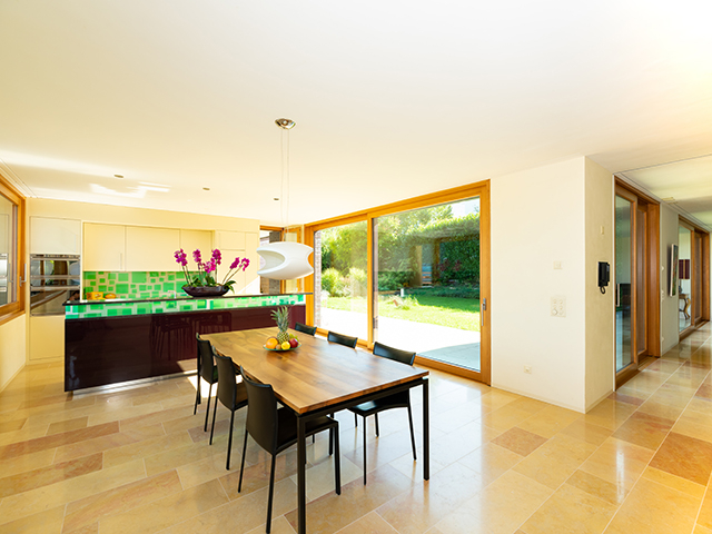 Binningen TissoT Immobiliare : Villa 9.0 rooms