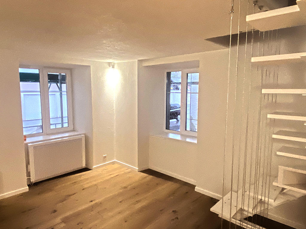 Schwanden GL - Flat 2.5 rooms - real estate purchase
