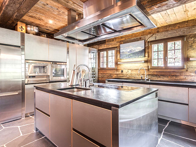 Crans-Montana TissoT Realestate : Chalet 7.5 rooms
