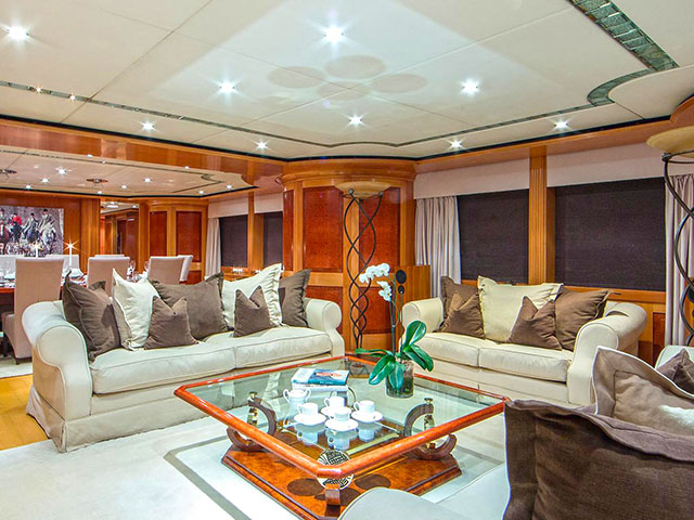 Yacht Heesen Mac Brew TissoT Yachts Switzerland