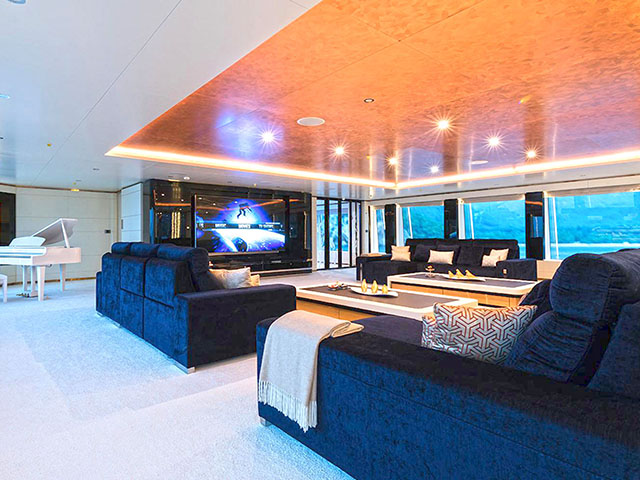 Yacht Sunrise Yachts Irimari TissoT Yachts Switzerland