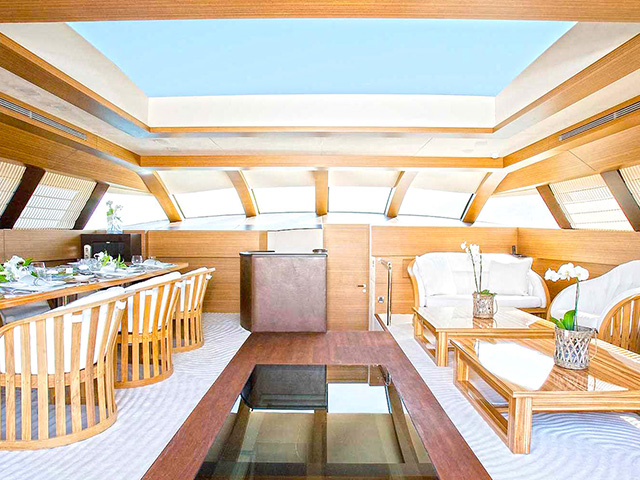 Yachts - TissoT Real Estate : Tamsen Yachts Namaste 8 pièces