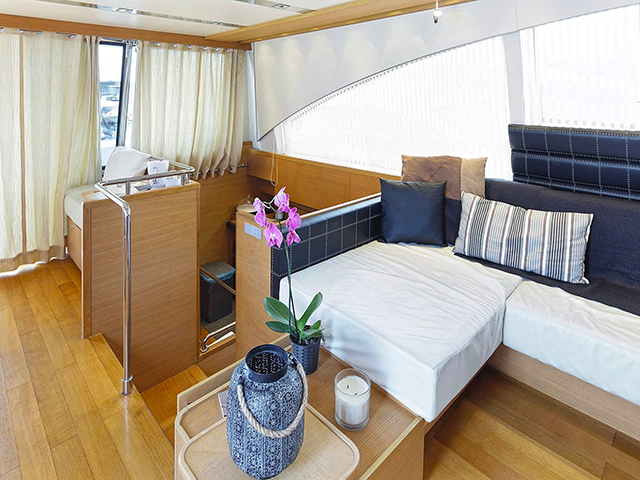 Yacht Aicon Yachts 72ft Aicon TissoT Yachts Switzerland