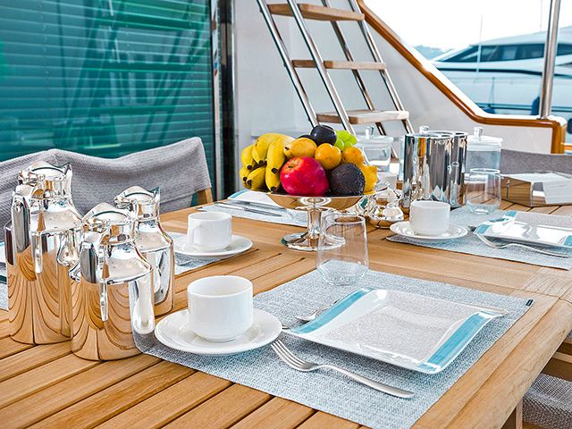 Yacht Picchiotti 30 TissoT Yachts Switzerland