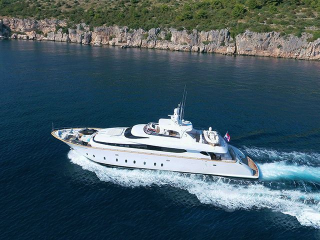 Yacht Maiora 32Dp TissoT Yachts Switzerland