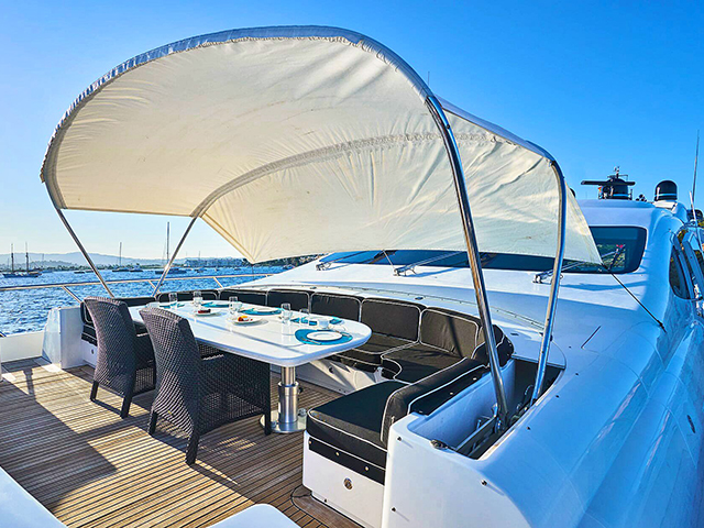 Yacht Overmarine Mangusta 130 TissoT Yachts Switzerland