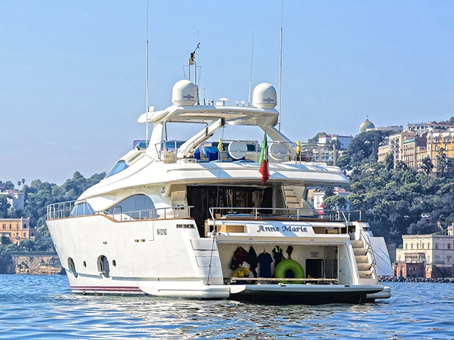 Yacht Ferretti Custom Line 97 Tissot Yachts International
