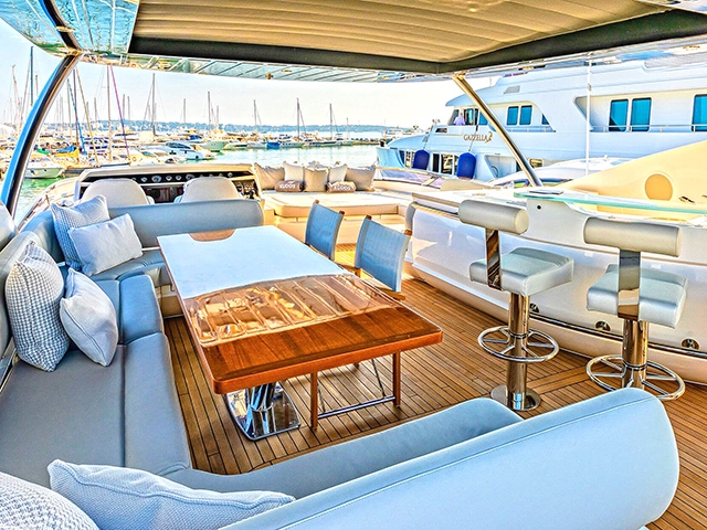 Yacht Sunseeker 28M TissoT Jachten Schweiz