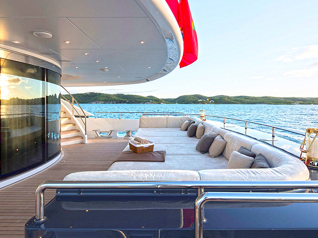 Yacht Heesen 4400 TissoT Yachts Switzerland