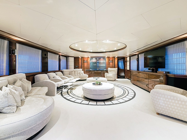 Yacht CRN Magnifica 43 TissoT Yachts Switzerland