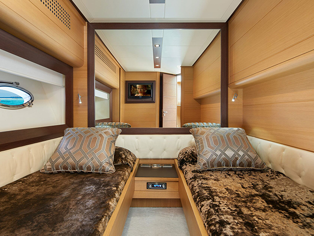 Yacht Pershing Pershing 72 TissoT Yachts Switzerland