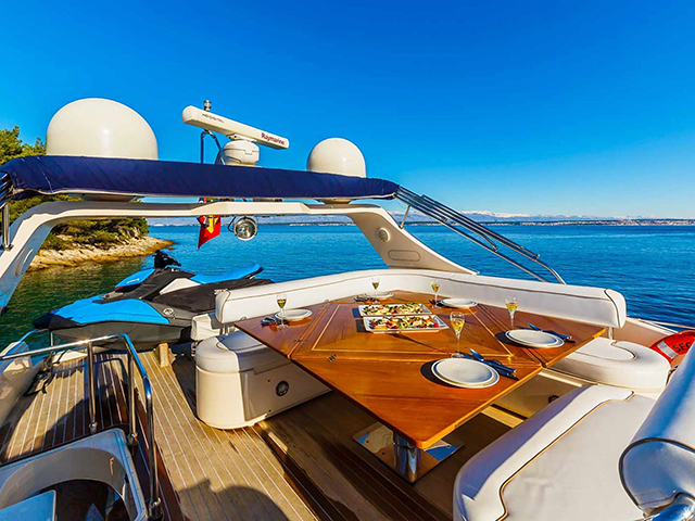 Yacht Cayman Yachts Custom TissoT Yachts Switzerland