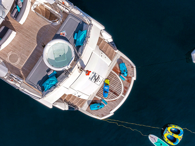 Yacht Sunseeker 28 Tissot Yachts International