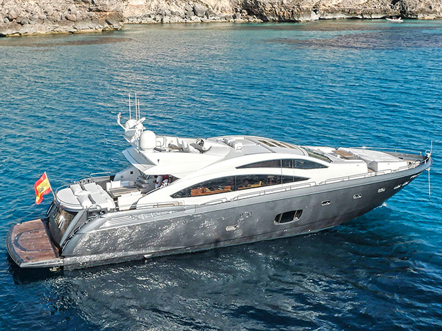 Yacht Sunseeker Predator 84 TissoT Yachts Switzerland