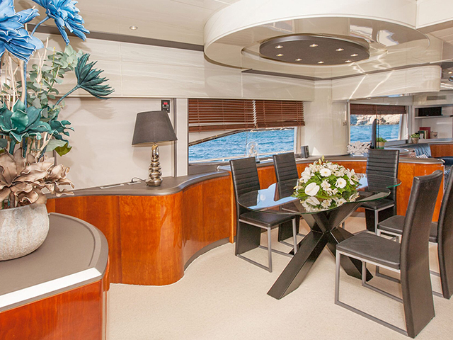 Yacht Mochi Craft 26 TissoT Yachts Switzerland