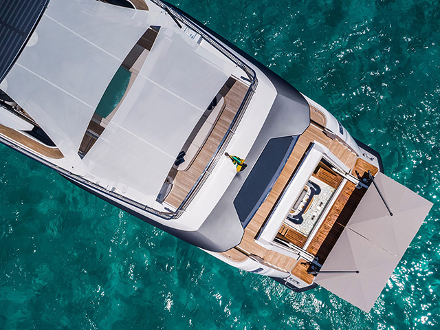 Yacht Ferretti Custom Line 120 TissoT Yachts Switzerland
