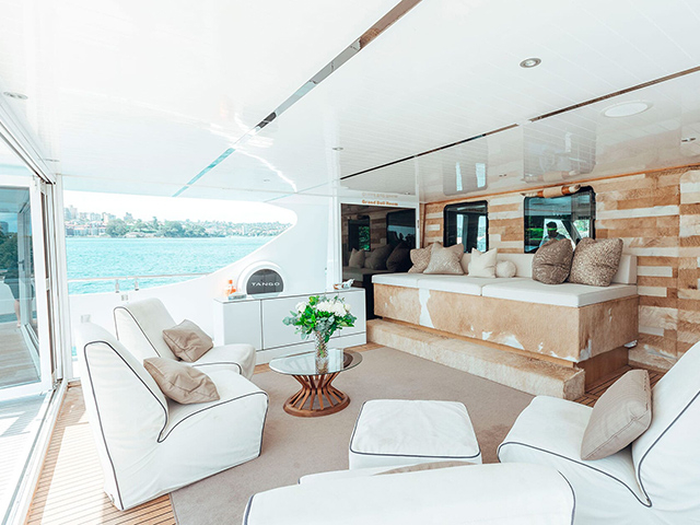Yacht Austal 43 TissoT Yachts Switzerland