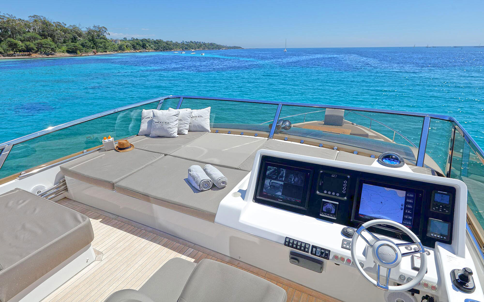 Yacht Pearl 75 TissoT Yachts Suisse
