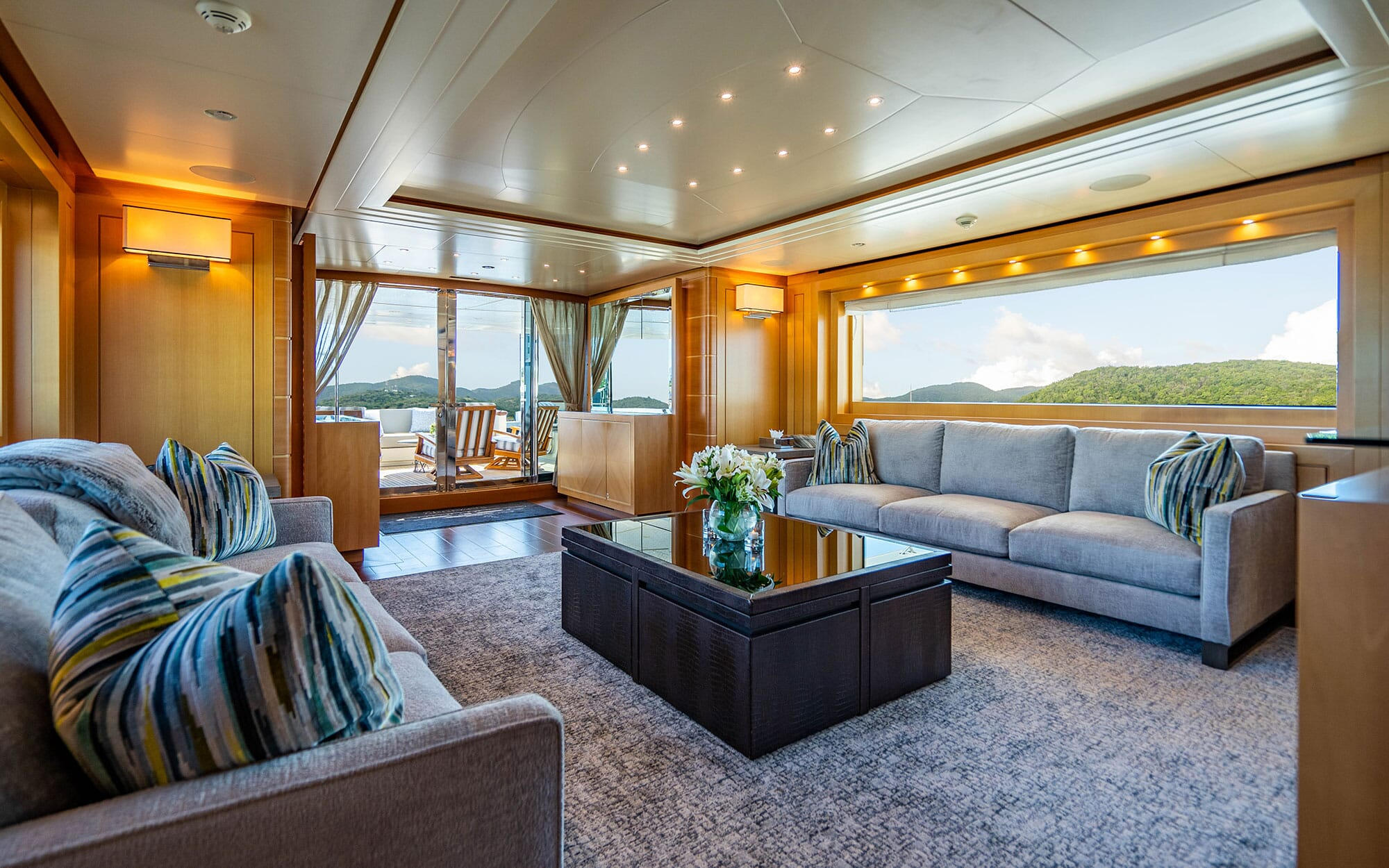 Yacht Sanlorenzo 37 TissoT Yachts Switzerland