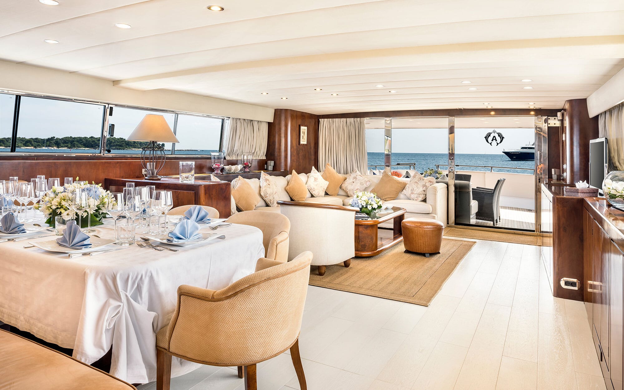 Yacht Alalunga 33 TissoT Yachts Switzerland
