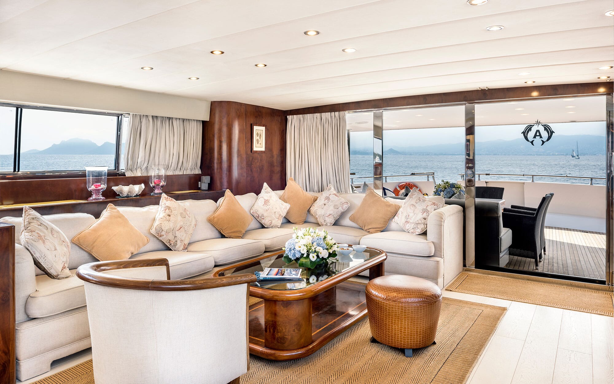 Yacht Alalunga 33 TissoT Yachts Switzerland