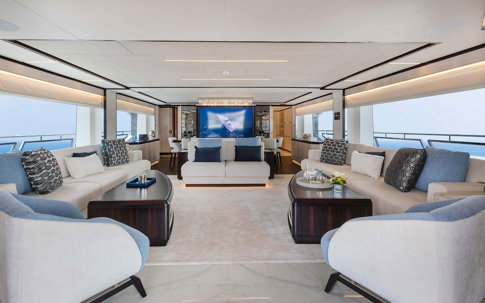 Yacht Gulf Craft Majesty 120 TissoT Yachts Switzerland