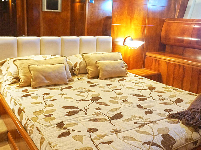 Yacht Astondoa Custom Tissot Yachts International