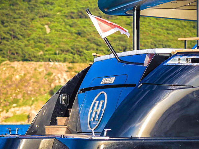 Yacht Huzur Yat Harun TissoT Jachten Schweiz