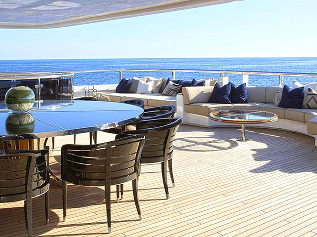 Yachts - TissoT Real Estate : Viareggio Superyachts Sealyon pièces