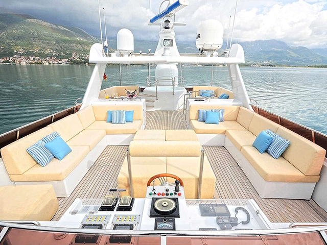 Yacht Heesen Classic 41 TissoT Yachts Switzerland