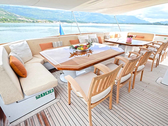 Yacht Heesen Classic 41 TissoT Yachts Switzerland