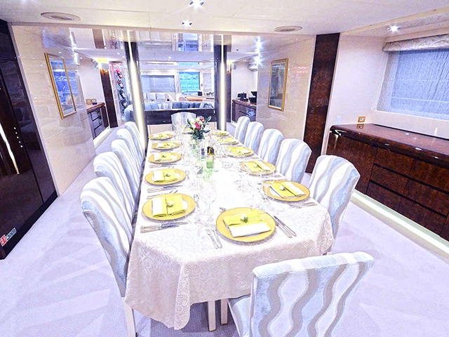 Yacht Heesen Classic 41 TissoT Yachts Switzerland