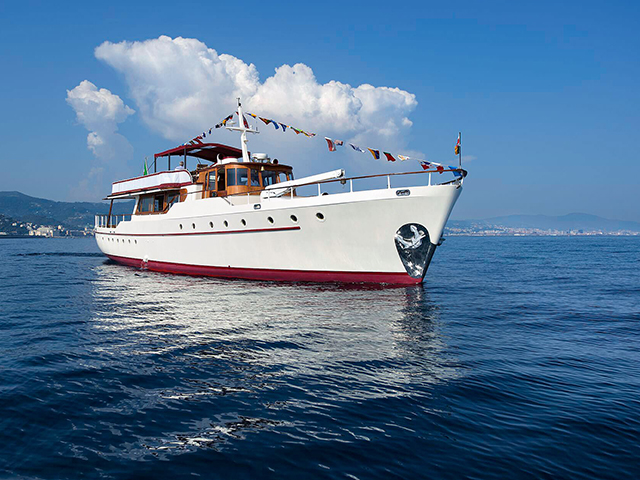Yacht James Silver Custom TissoT Yachts Switzerland