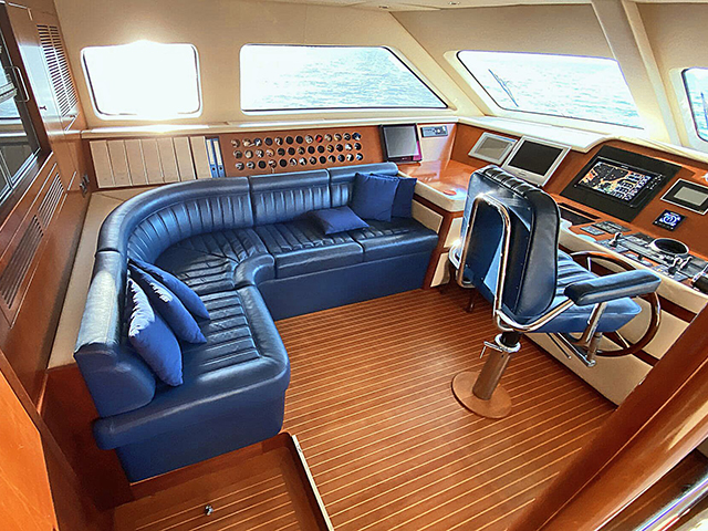 Yacht Azimut-Benetti Spa 30 Tissot Jachten International