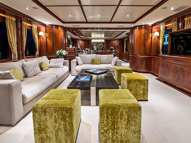Yacht Benetti Classic 120 TissoT Yachts Switzerland