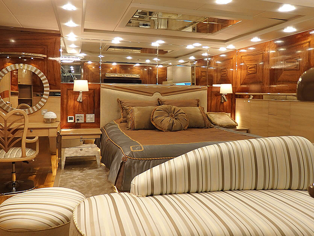 Yacht Miss Tor Yacht 42 TissoT Yachts Switzerland